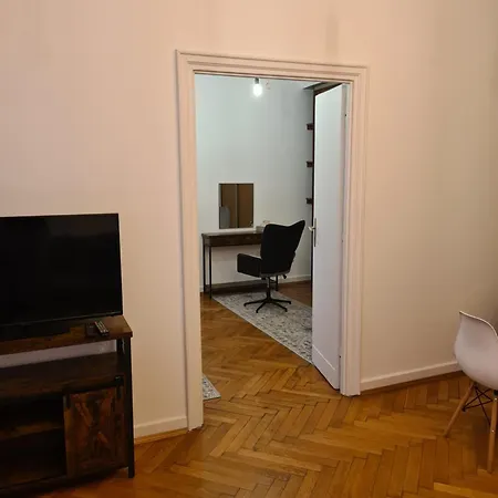 Gdanska 56 *